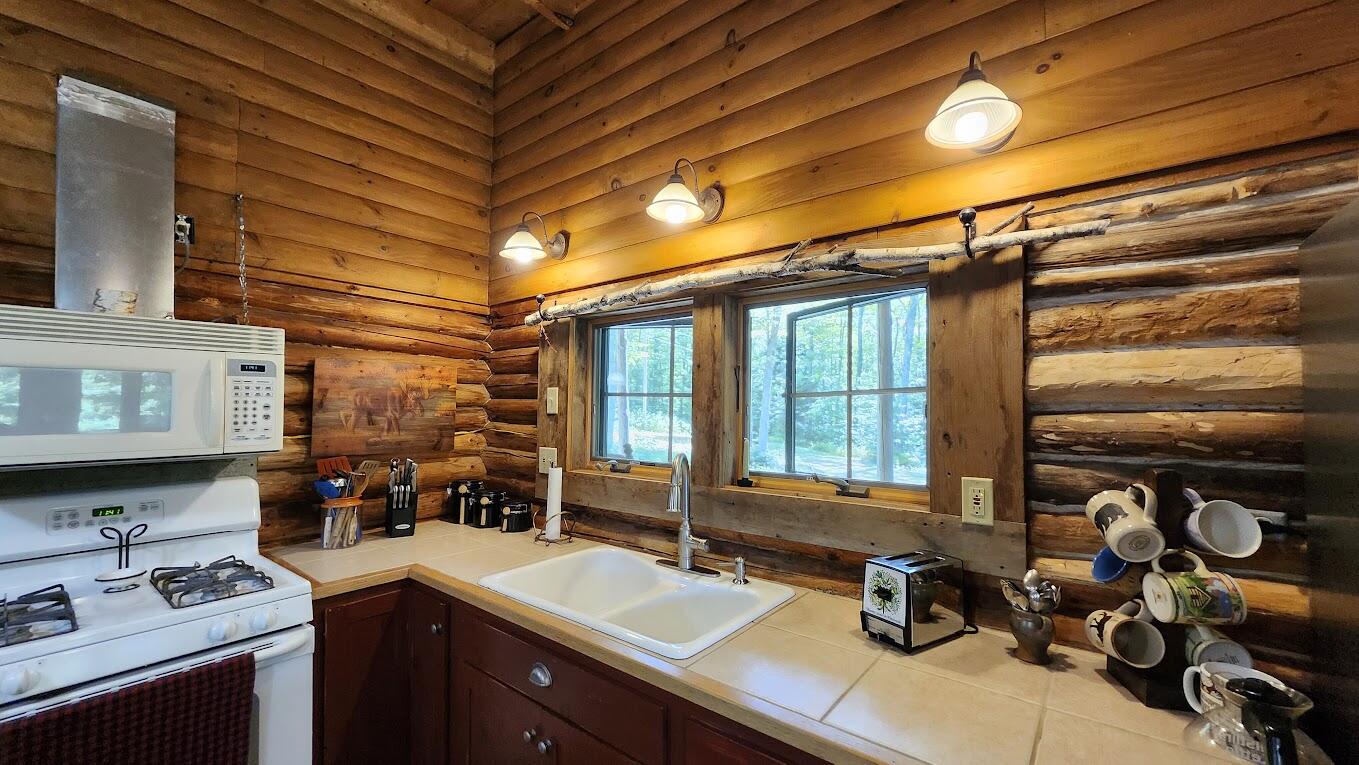 140 Hill Road Athens, ME 04912 - Photo 16 of 57 Kitchen