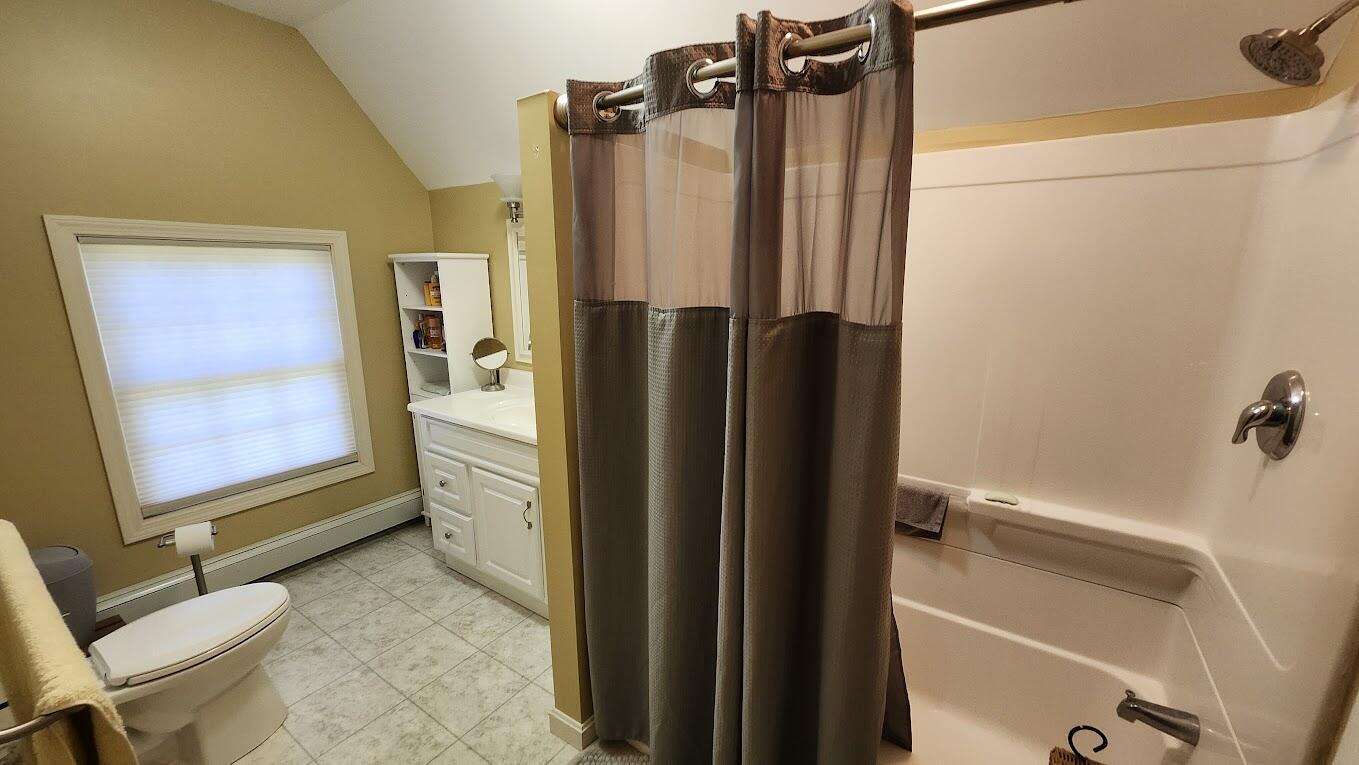 140 Hill Road Athens, ME 04912 - Photo 31 of 57 2nd Fl BathRoom
