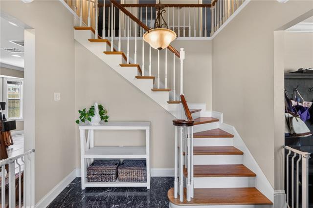 4704 Carthage Street Metairie, LA 70002 - Photo 3 of 25