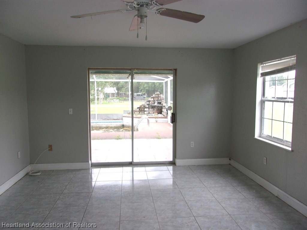 4121 Schumacher Road Sebring, FL 33872 - Photo 9 of 26 Gallery Image 9