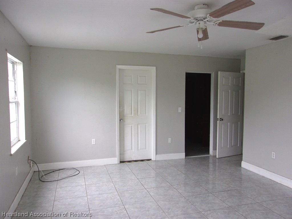 4121 Schumacher Road Sebring, FL 33872 - Photo 10 of 26 Gallery Image 10