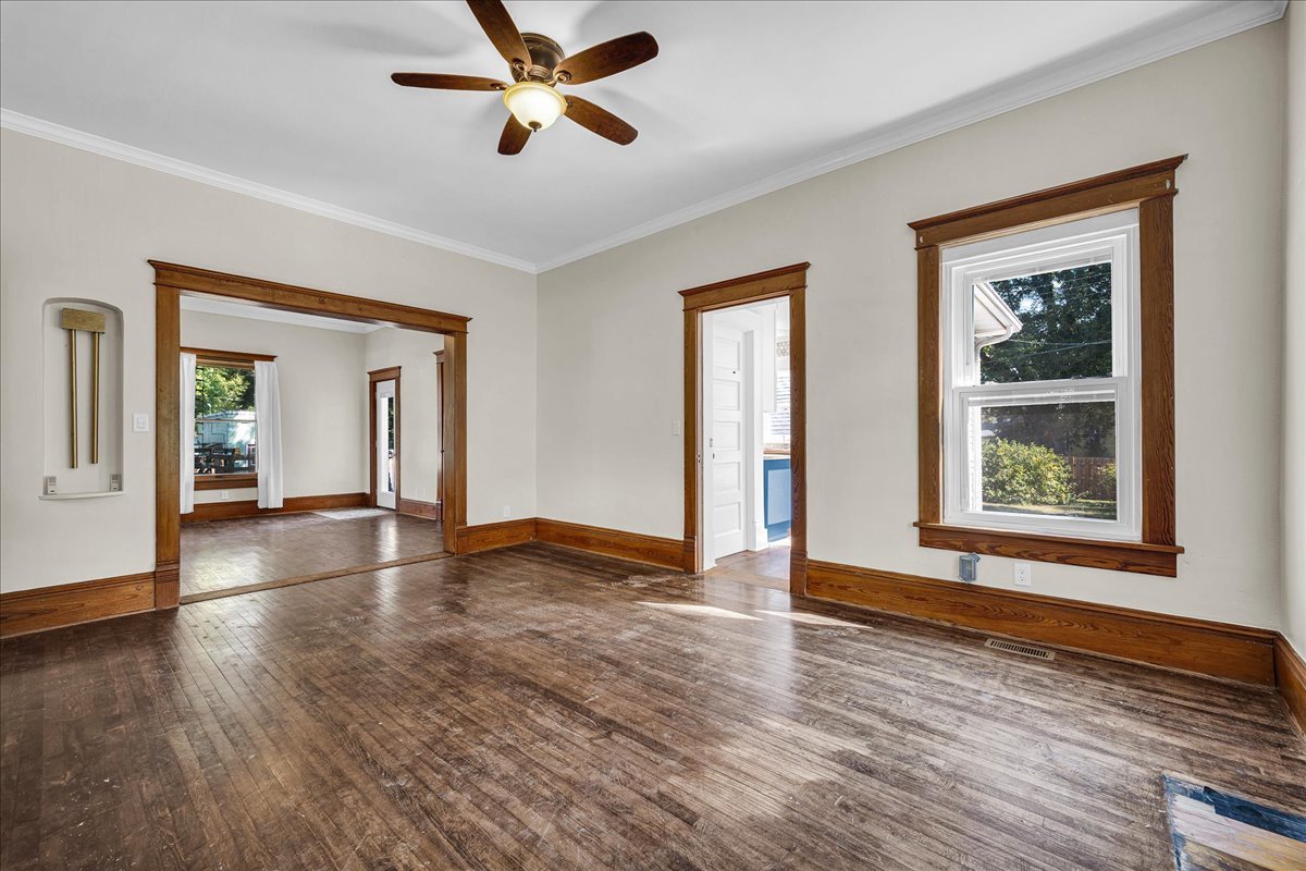 302 North Minier Avenue Minier, IL 61759 - Photo 12 of 49