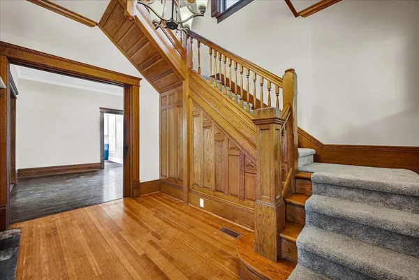 a view of entryway