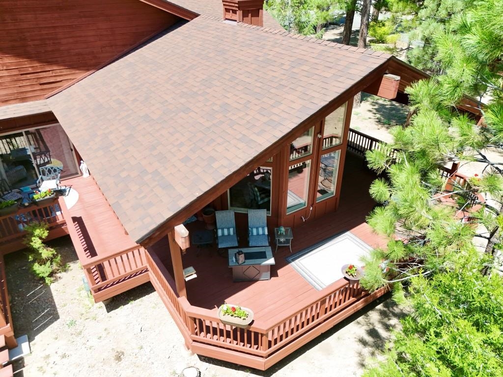 27 One Horse Way Clio, CA 96106 - Photo 33 of 38 a picture of outdoor space with seating area