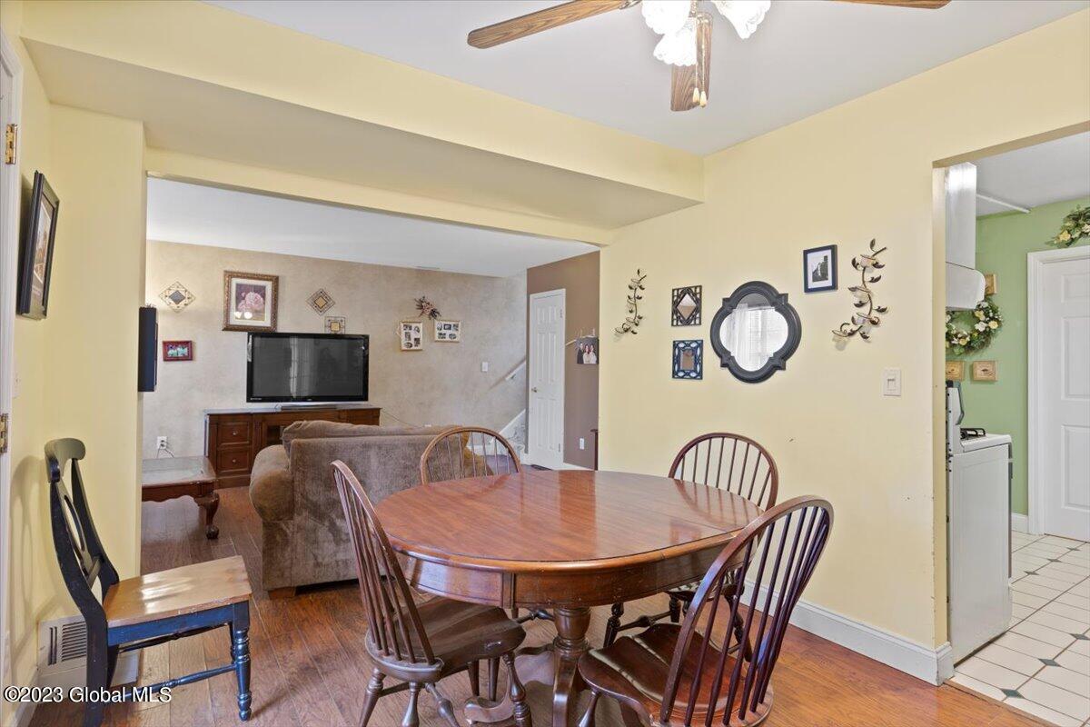 8 Haystack Road Clifton Park, NY 12065 - Photo 11 of 24 12-MW2_7773