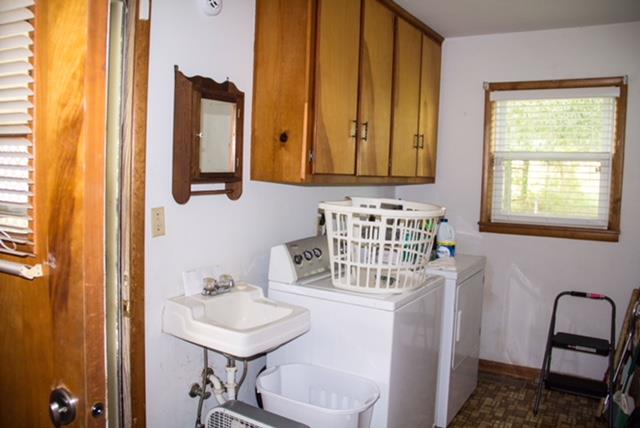 1143 Rabbit Trail Road Five Points, TN 38457 - Photo 8 of 13 a bathroom with a sink a toilet and mirror