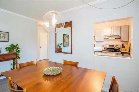 $199,500 | 737 North Broadway, Unit 2D, Hastings-on-Hudson, NY 10706