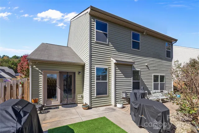 $525,000 | 1938 Caprington Drive, Fort Mill, SC 29707