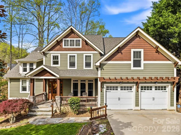 $955,000 | 61 Village Pointe Lane, Asheville, NC 28803
