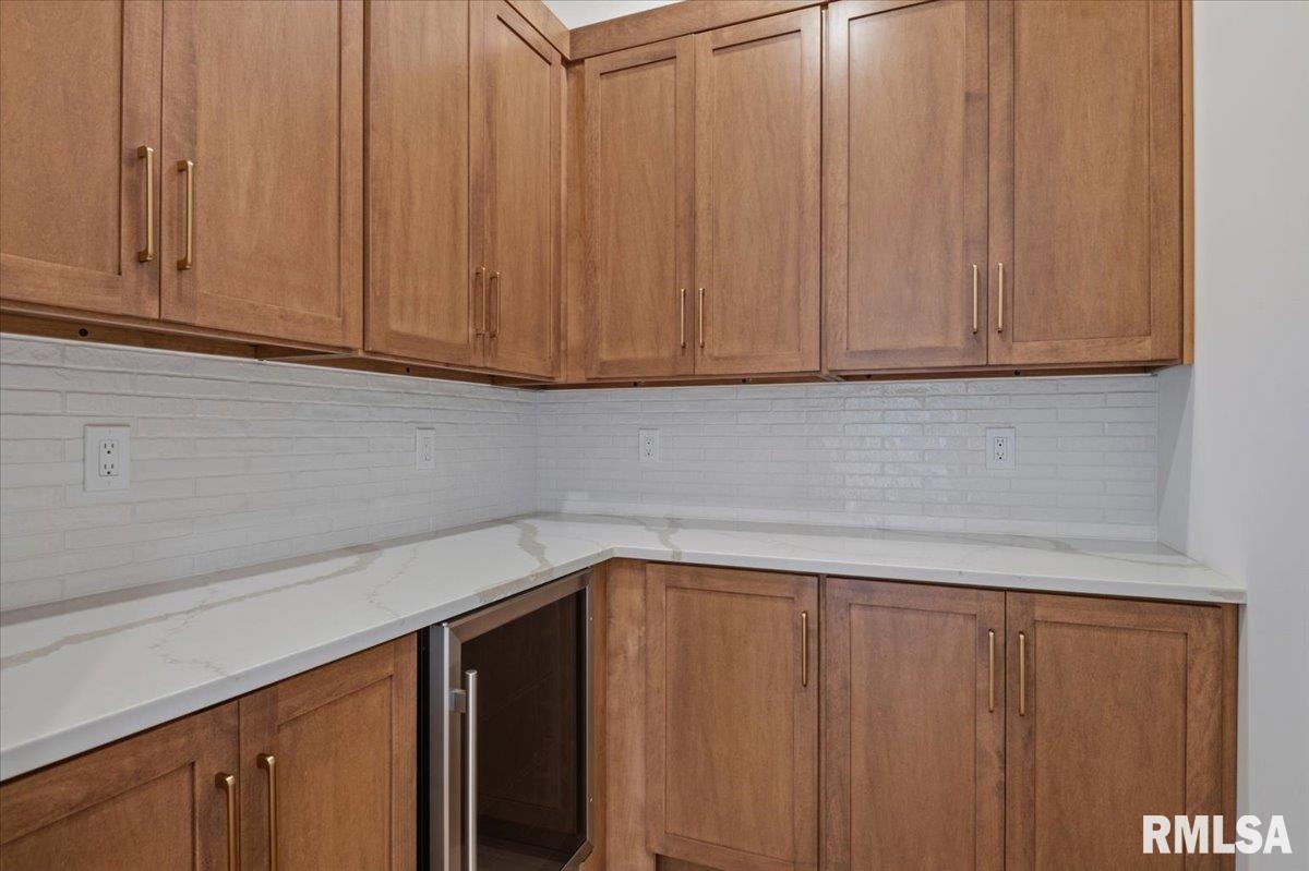 4712 Berkshire Crossing Springfield, IL 62711 - Photo 20 of 59