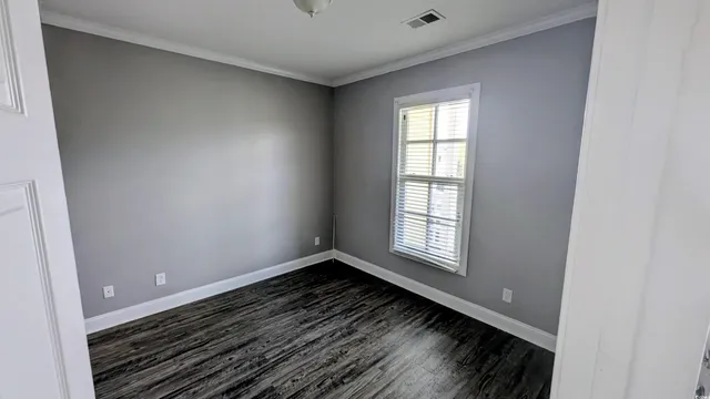 $1,700 | 5054 Belleglen Court, Unit 201, Myrtle Beach, SC 29579