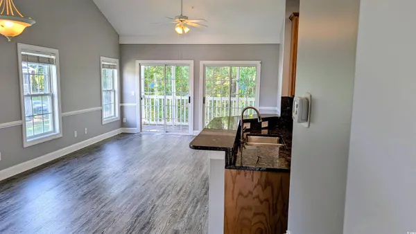 $1,600 | 5054 Belleglen Court, Unit 201, Myrtle Beach, SC 29579