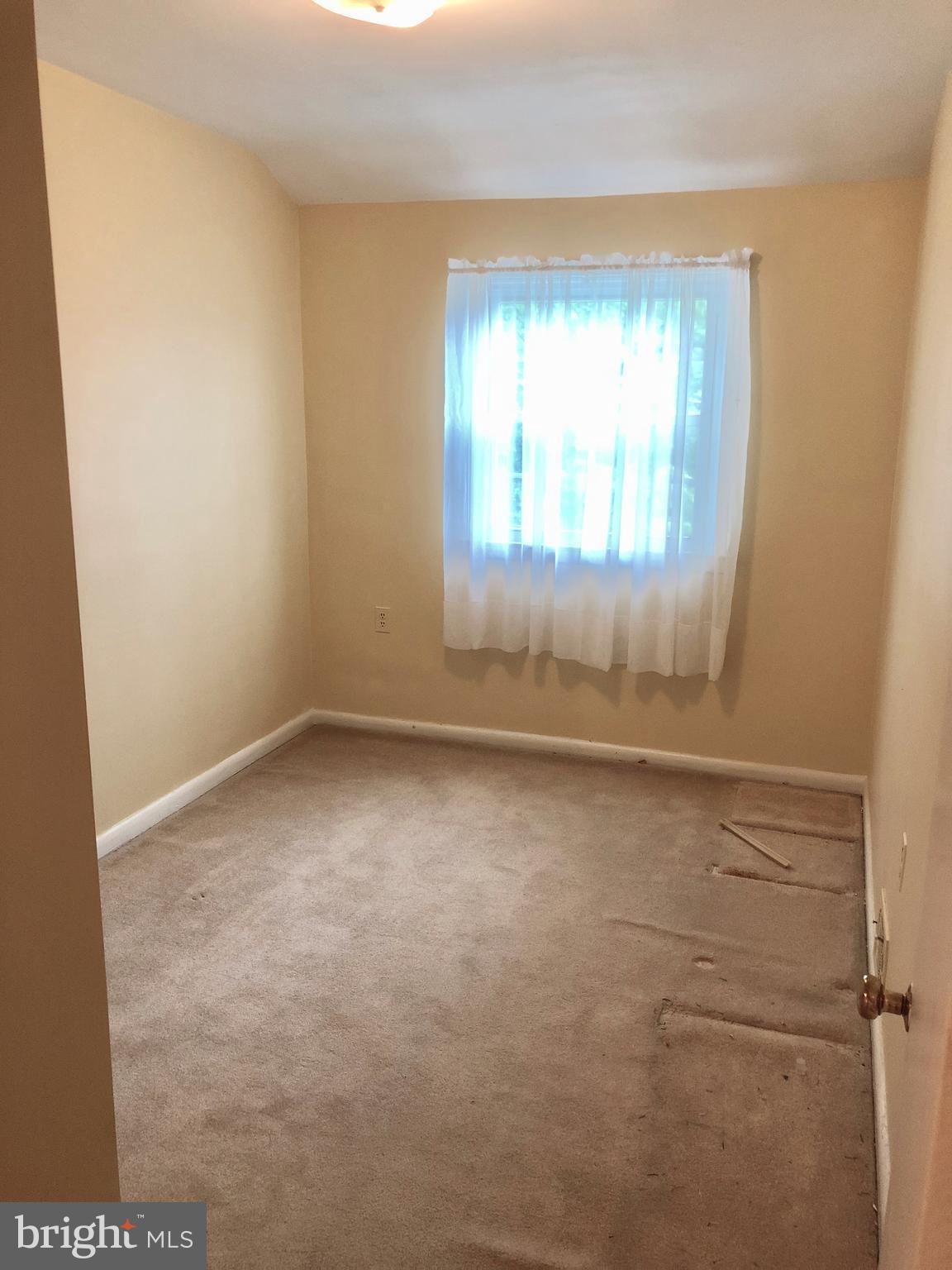 8547 Kings Ridge Road Baltimore, MD 21234 - Photo 10 of 20 Bedroom