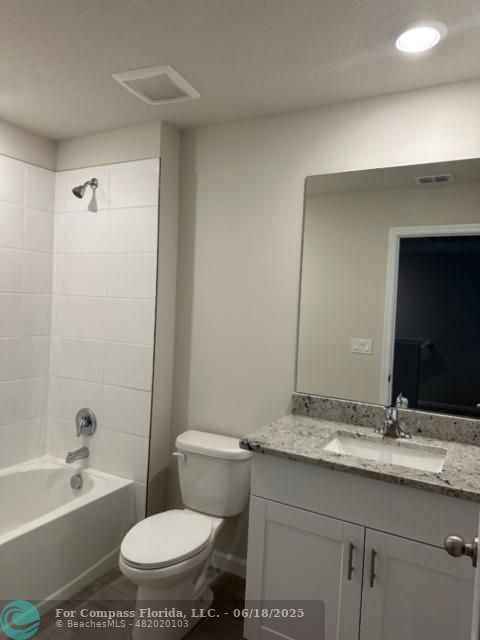 5700 Southeast Edgewater Circle Stuart, FL 34997 - Photo 12 of 20