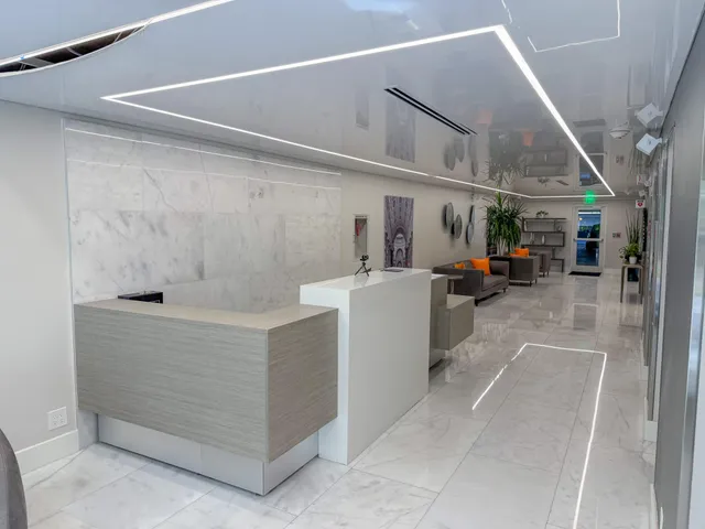 $559,000 | 340 Sunset Drive, Unit 1506, Fort Lauderdale, FL 33301