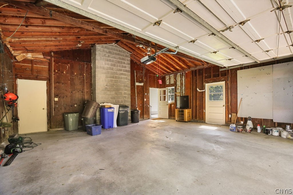 3990 Maider Road Clay, NY 13041 - Photo 30 of 38 Gallery Image 30
