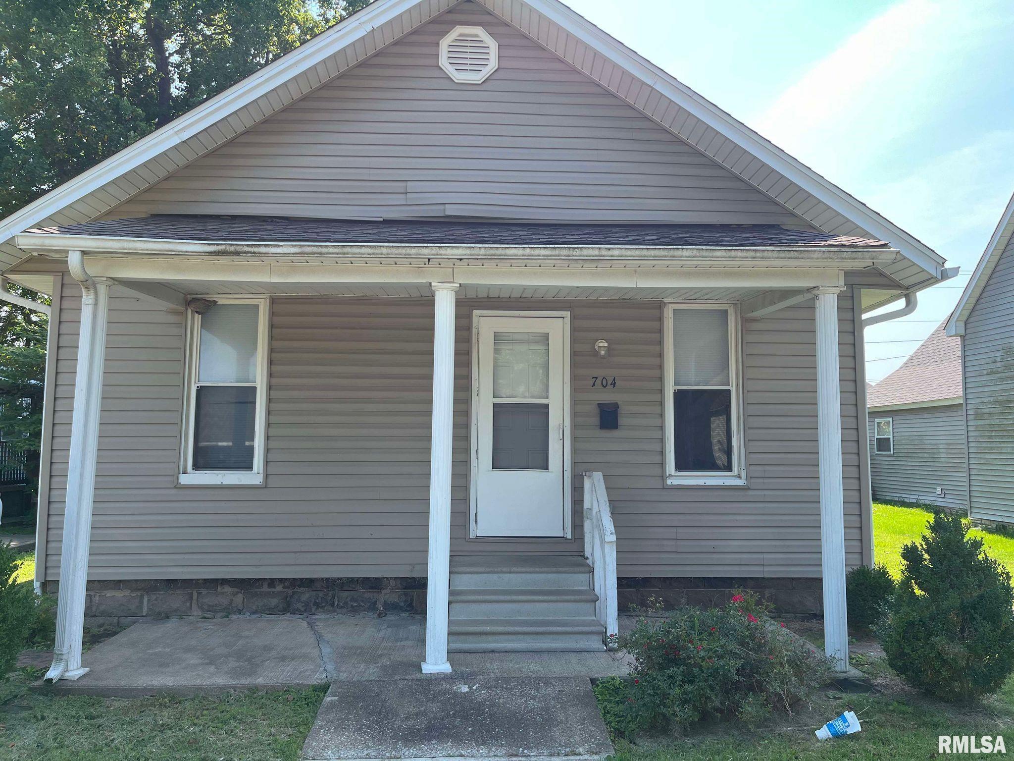 704 North 16th St  