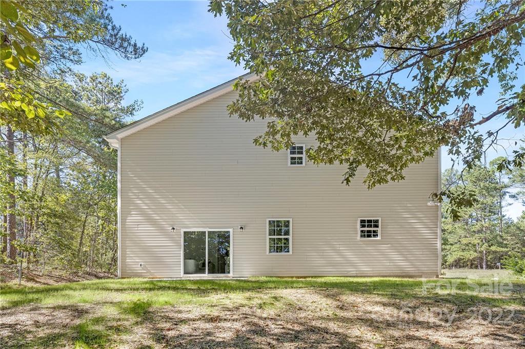 6932 Pear Tree Road Charlotte, NC 28216 - Photo 23 of 23 Gallery Image 23