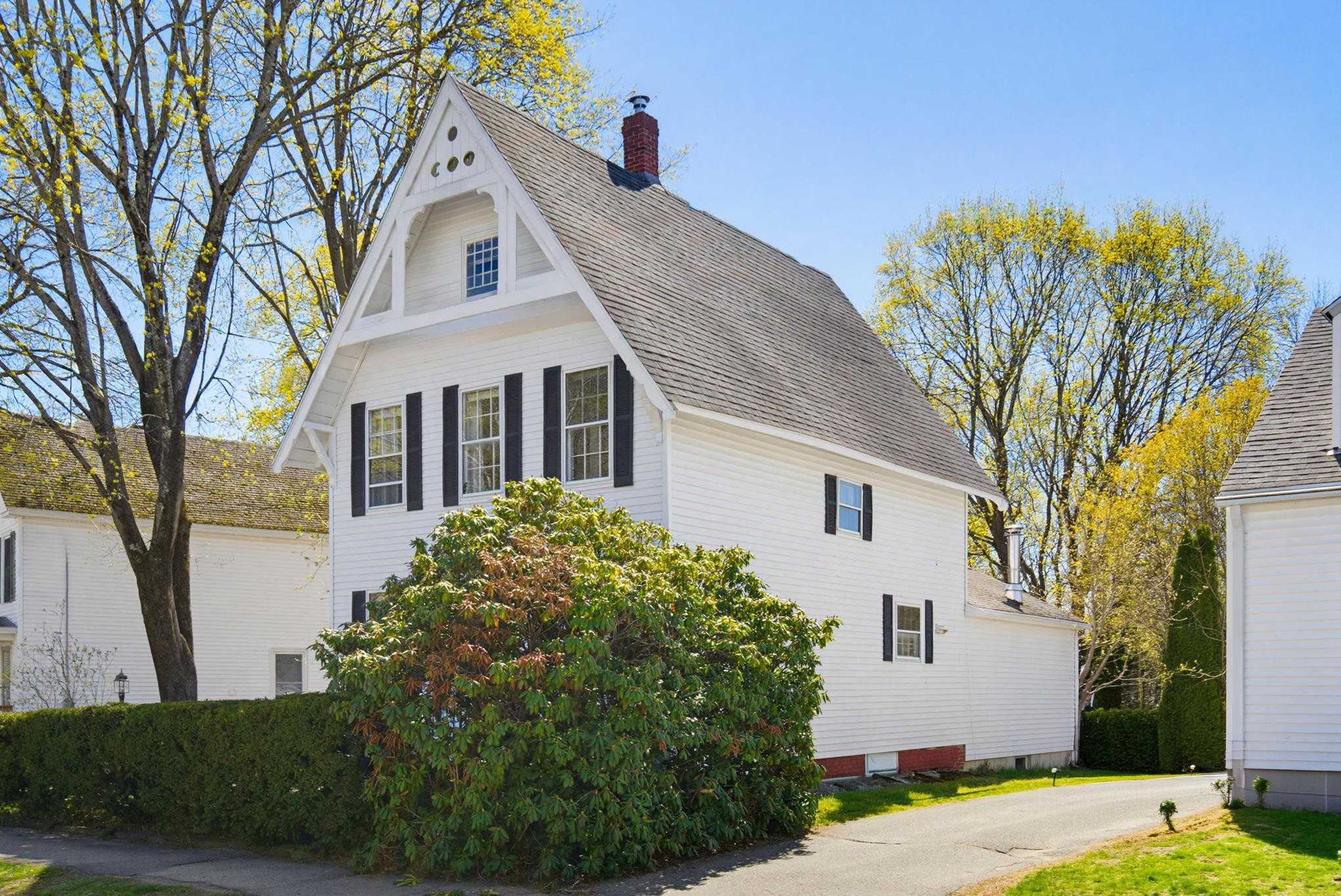 36 Washington Street Exeter, NH 03833 - Photo 49 of 52