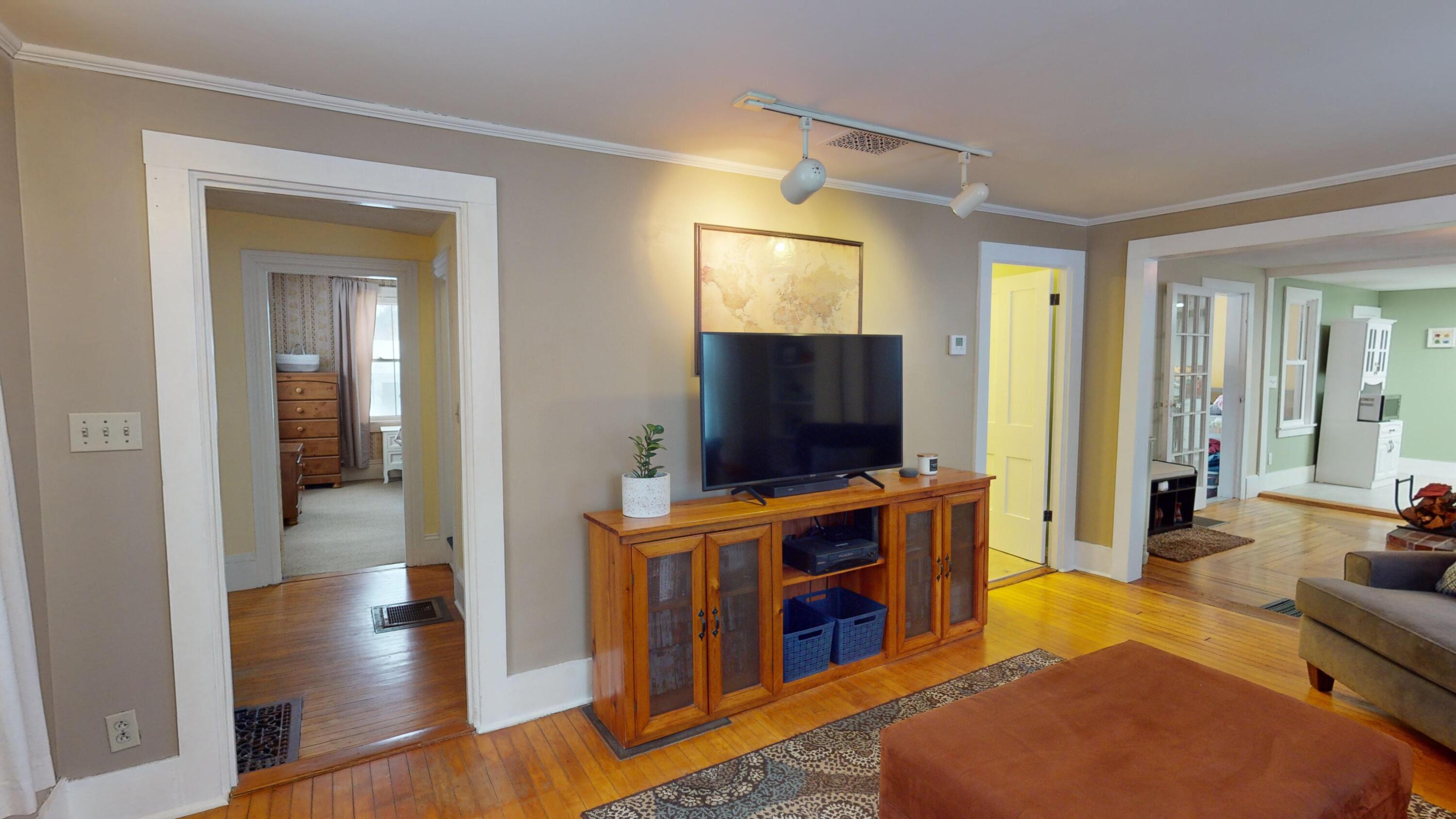 1035 Main Street Bangor, ME 04401 - Photo 27 of 38 25