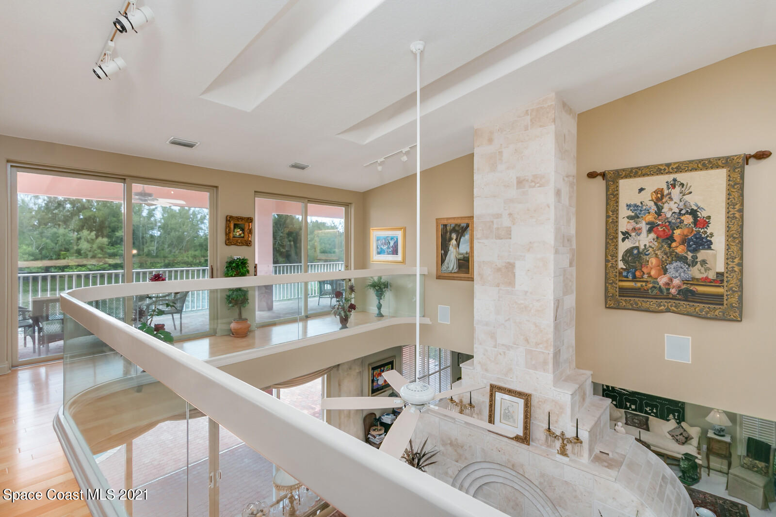 2021 Bali Road Cocoa Beach, FL 32931 - Photo 34 of 50 Great space to feature artwork