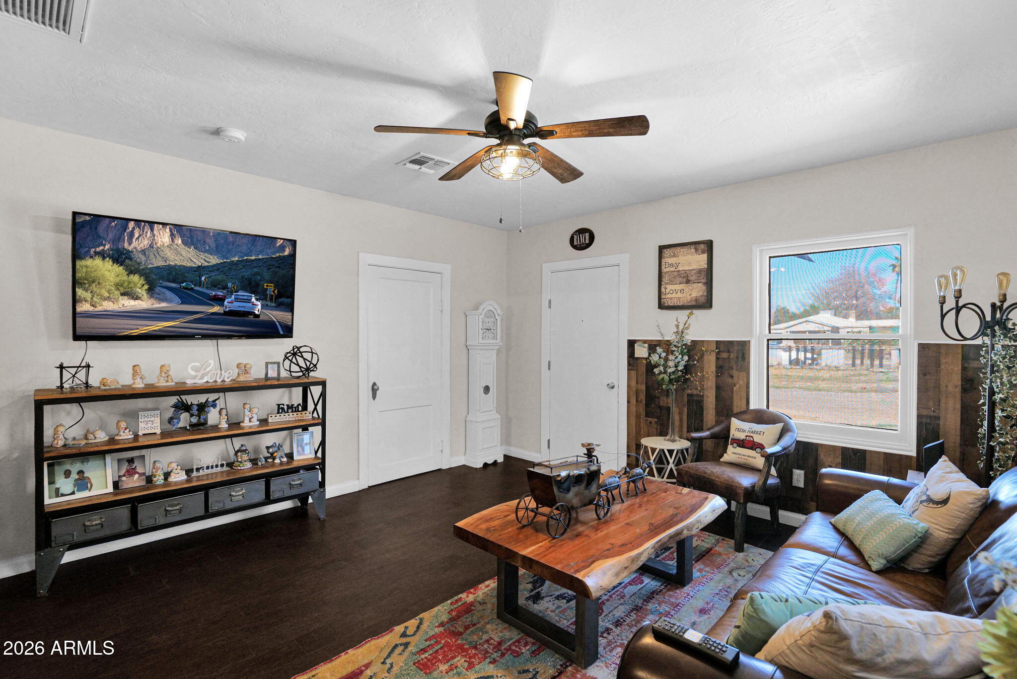 2225 West Morten Avenue, Unit 3 Phoenix, AZ 85021 - Photo 19 of 43 19-web-or-mls-P1582315