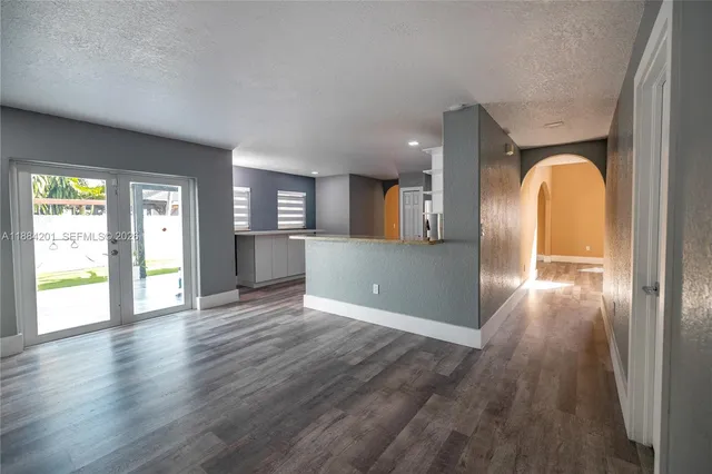 $769,900 | 15981 Southwest 54th Terrace, Miami, FL 33185