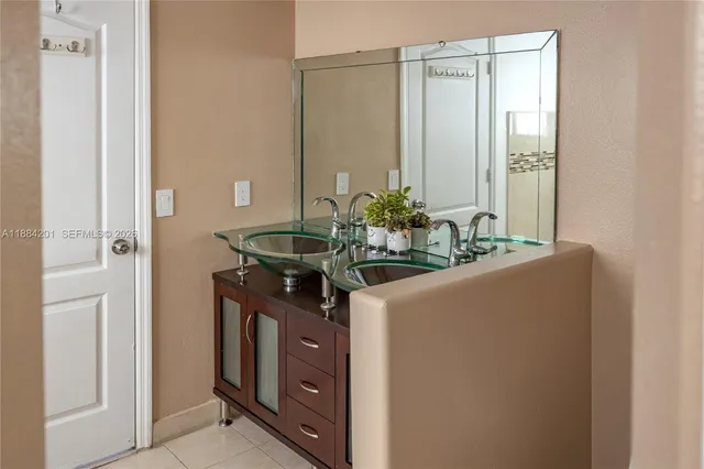 $769,900 | 15981 Southwest 54th Terrace, Miami, FL 33185