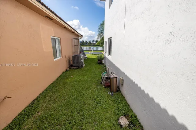 $769,900 | 15981 Southwest 54th Terrace, Miami, FL 33185