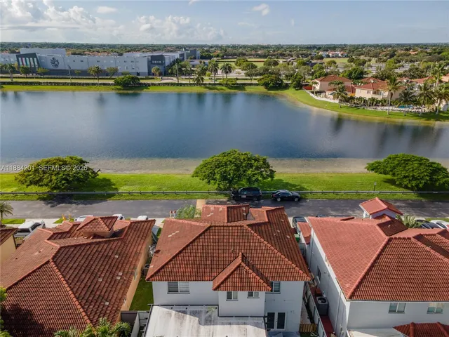 $769,900 | 15981 Southwest 54th Terrace, Miami, FL 33185