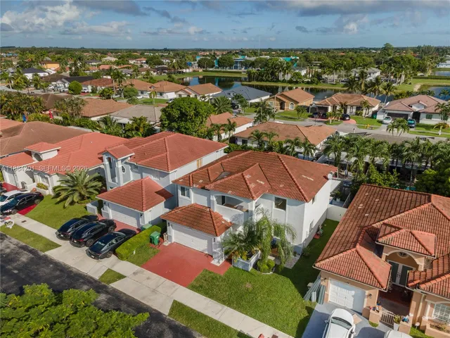 $769,900 | 15981 Southwest 54th Terrace, Miami, FL 33185