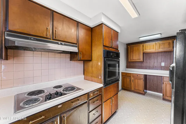 $369,900 | 10816 Sonja Drive, Knoxville, TN 37934