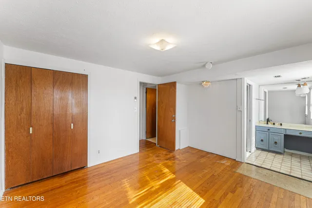 $369,900 | 10816 Sonja Drive, Knoxville, TN 37934