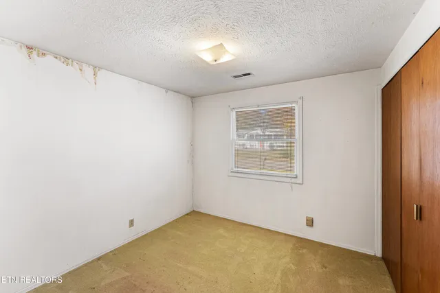 $369,900 | 10816 Sonja Drive, Knoxville, TN 37934