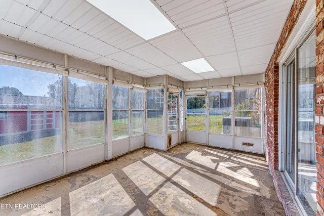 $369,900 | 10816 Sonja Drive, Knoxville, TN 37934