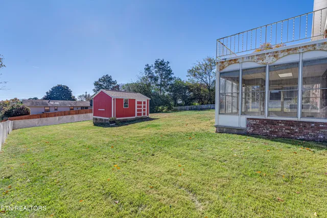 $369,900 | 10816 Sonja Drive, Knoxville, TN 37934