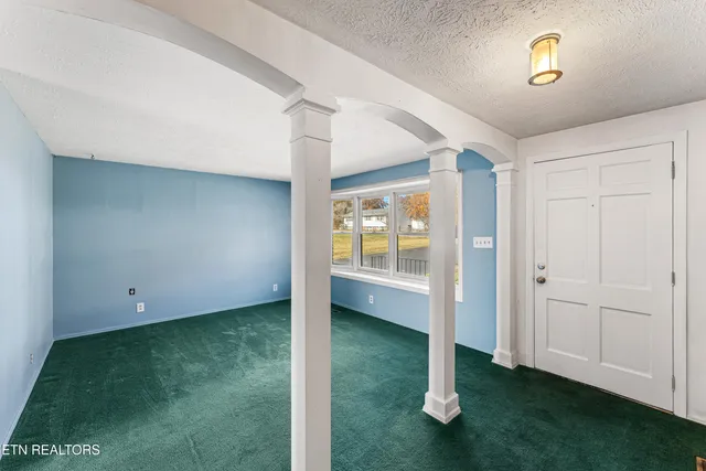 $369,900 | 10816 Sonja Drive, Knoxville, TN 37934