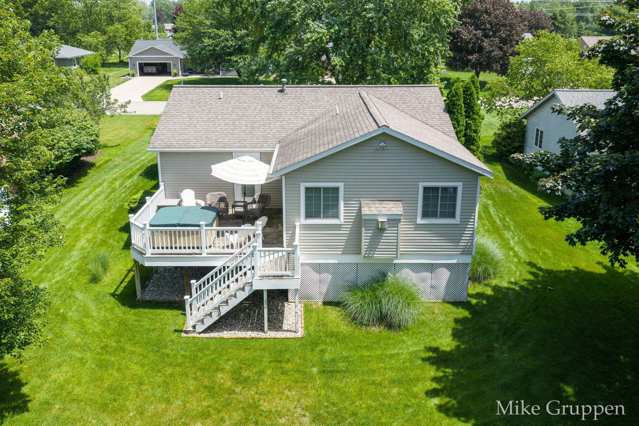 2565 Spring Court Zeeland, MI 49464 - Photo 44 of 49 44-web-or-mls-2565 Spring Court-099