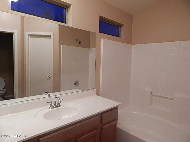 2150 East Bell Road, Unit 1161 Phoenix, AZ 85022 - Photo 10 of 26 133rd-bell-holly-estrellavista 151