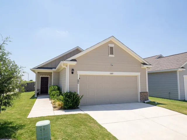 $2,600 | 13019 Tarland Street, Austin, TX 78754