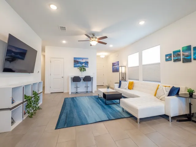 $2,600 | 13019 Tarland Street, Austin, TX 78754