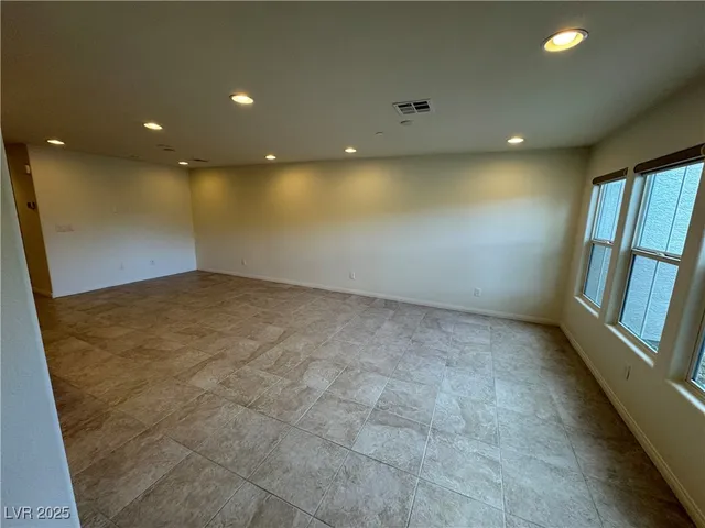 $1,900 | 3045 Camino Sereno Avenue, Henderson, NV 89044