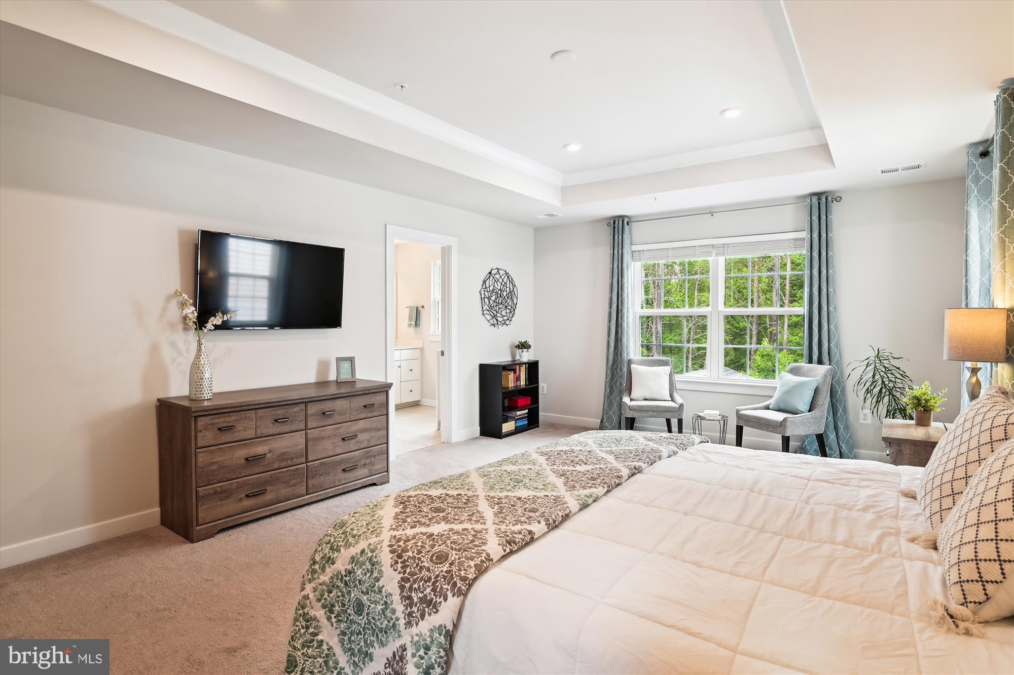 1279 Upper Patuxent Ridge Road Odenton, MD 21113 - Photo 43 of 107 EN SUITE BATHROOM