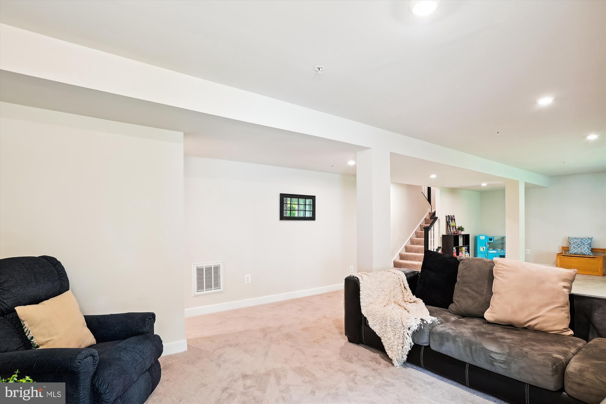 1279 Upper Patuxent Ridge Road Odenton, MD 21113 - Photo 64 of 107 RECESSED LIGHTING