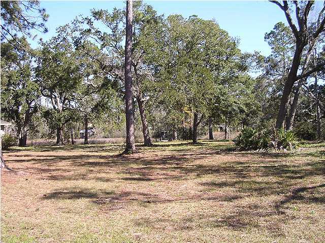 1842 Collinsworth Road Milton, FL 32583 - Photo 4 of 18 Gallery Image 4