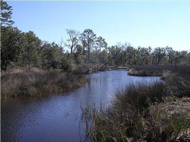 1842 Collinsworth Road Milton, FL 32583 - Photo 7 of 18 Gallery Image 7