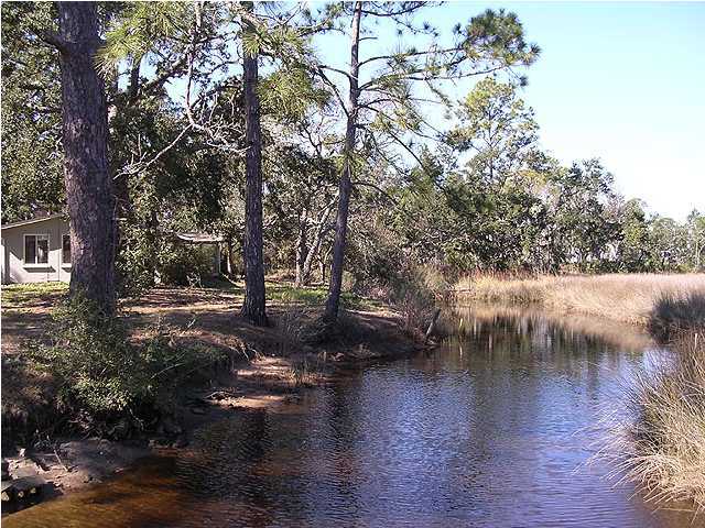 1842 Collinsworth Road Milton, FL 32583 - Photo 8 of 18 Gallery Image 8