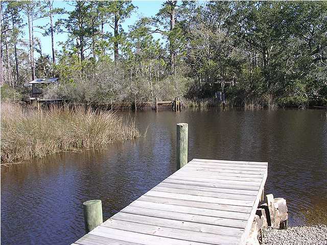 1842 Collinsworth Road Milton, FL 32583 - Photo 9 of 18 Gallery Image 9