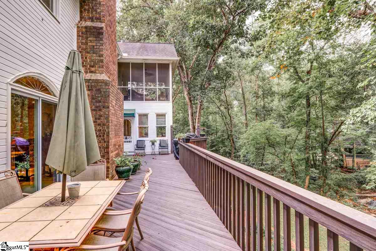446 Henderson Road Greenville, SC 29607 - Photo 33 of 36