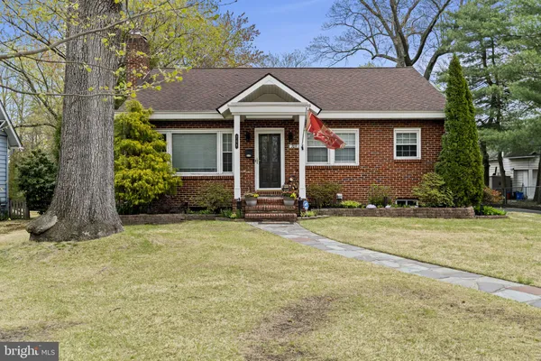 $755,000 | 709 Grove Street, Haddonfield, NJ 08033